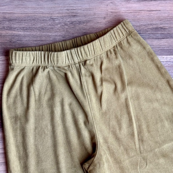 Forever 21 Olive Green Solid Bootcut Flare Pants | Elastic Waistband Size S - Picture 4 of 14